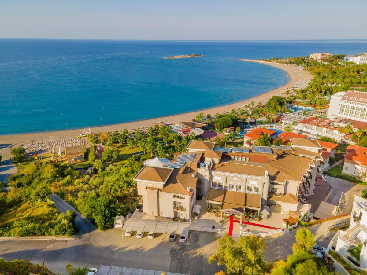 אוקורקאלאר Justiniano Deluxe Resort מראה חיצוני תמונה