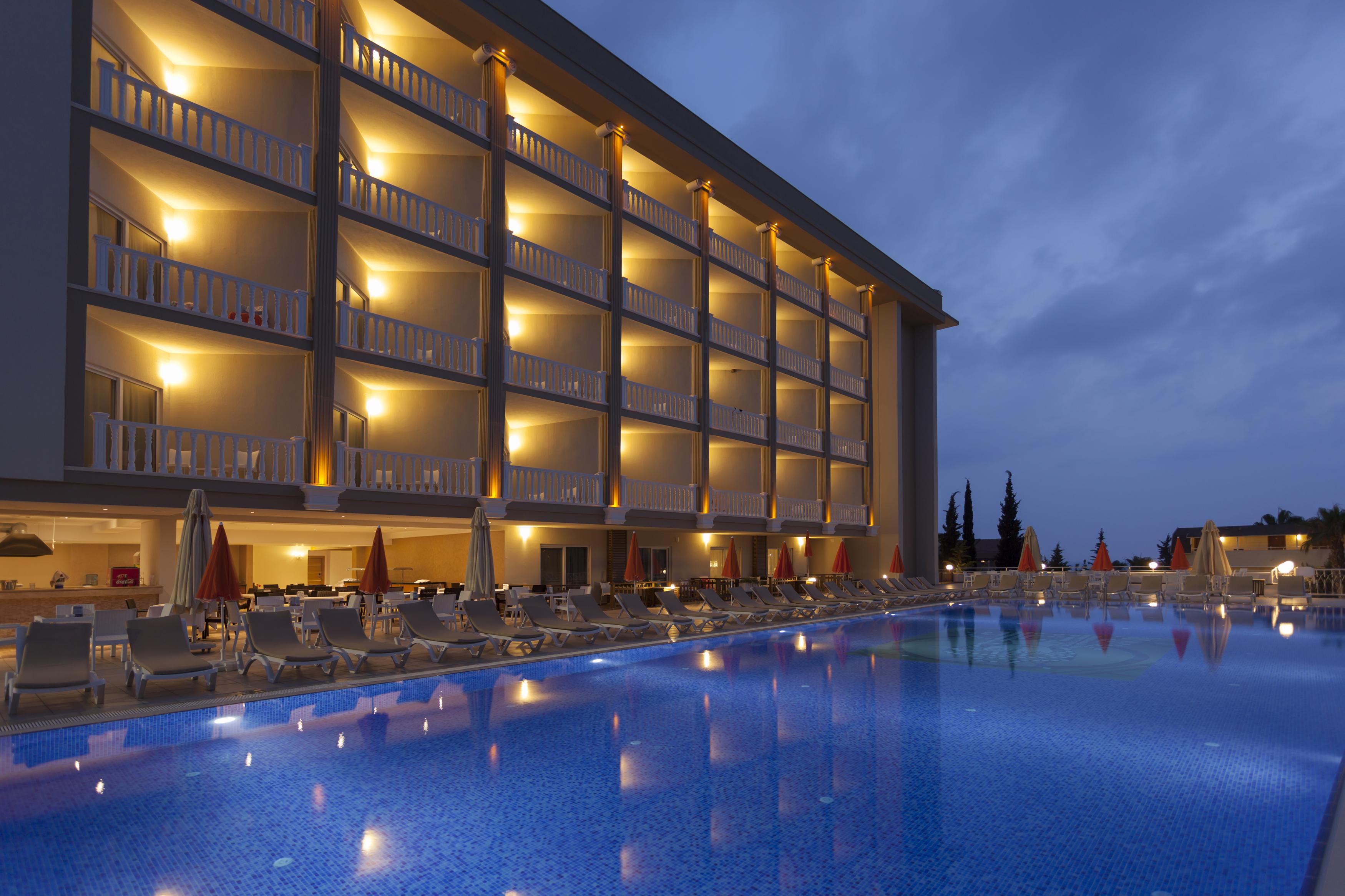אוקורקאלאר Justiniano Deluxe Resort מראה חיצוני תמונה